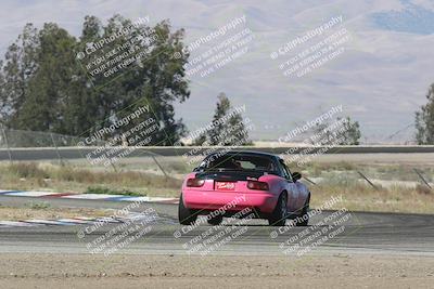 media/Jun-02-2024-CalClub SCCA (Sun) [[05fc656a50]]/Group 3/Qualifying/